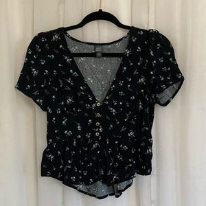 Wild Fable floral top in medium